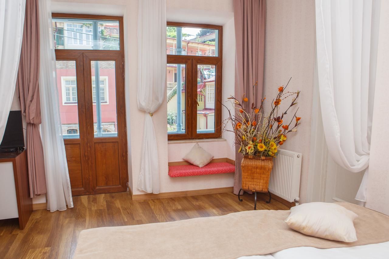 Отель Hotel Nata Тбилиси-15