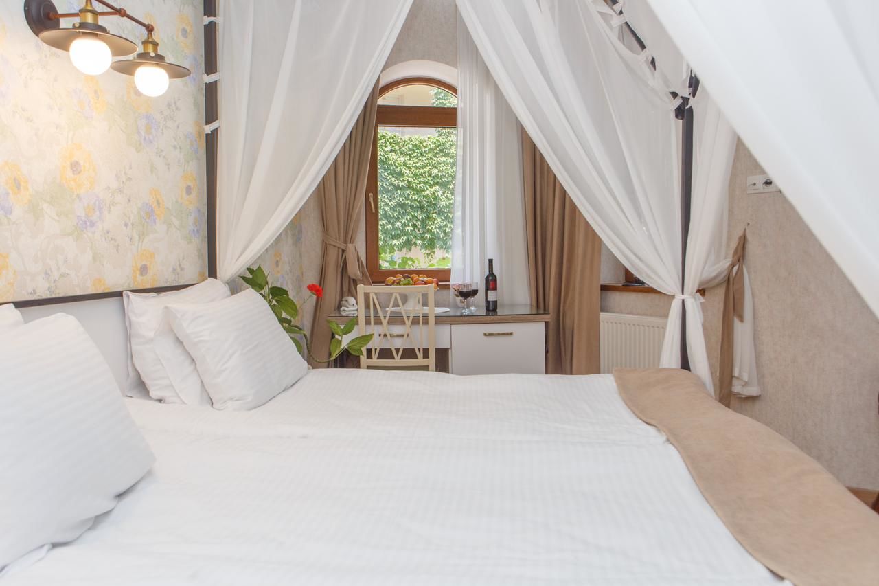 Отель Hotel Nata Тбилиси-16