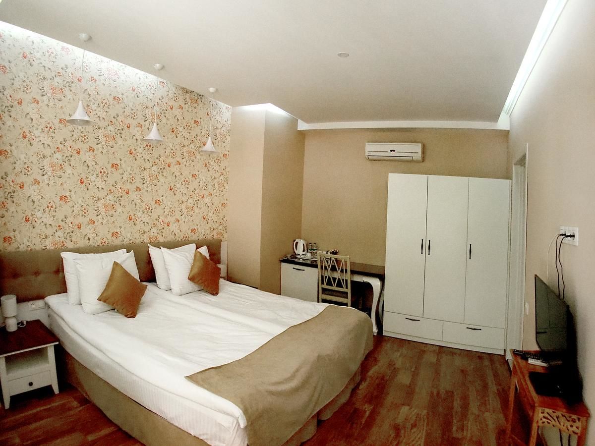 Отель Hotel Nata Тбилиси