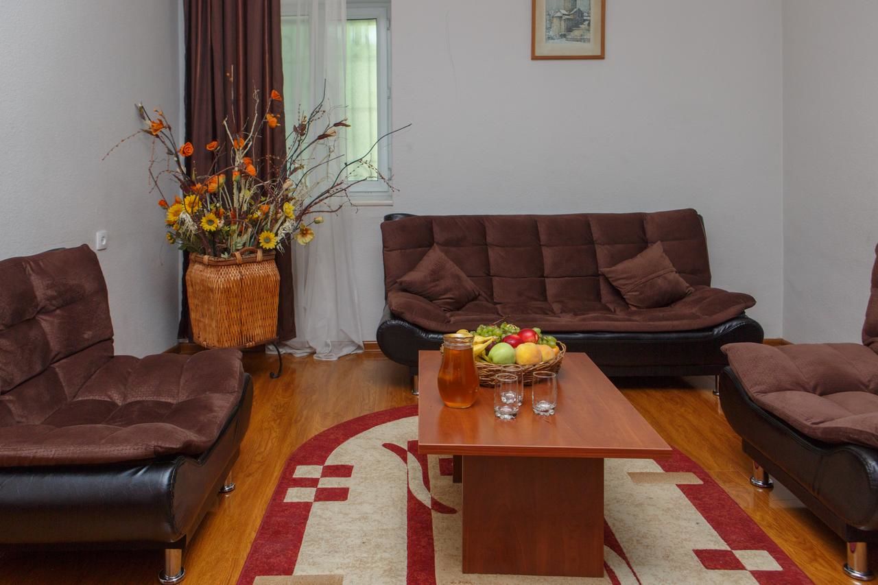 Отель Hotel Nata Тбилиси-33