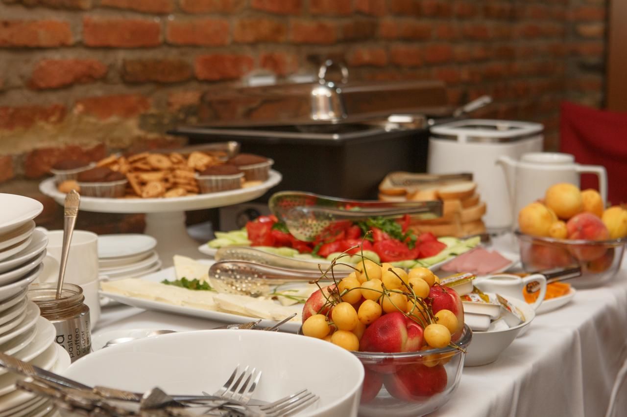 Отель Hotel Nata Тбилиси-12