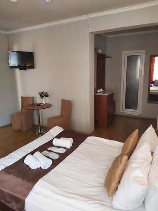 Отель Hotel Nata Тбилиси Одноместный номер эконом-класса-3