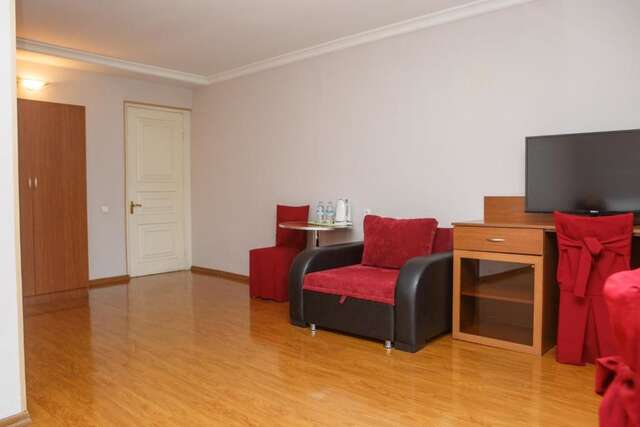 Отель Hotel Nata Тбилиси-50