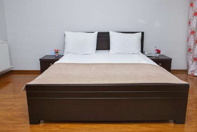 Отель Hotel Nata Тбилиси-51